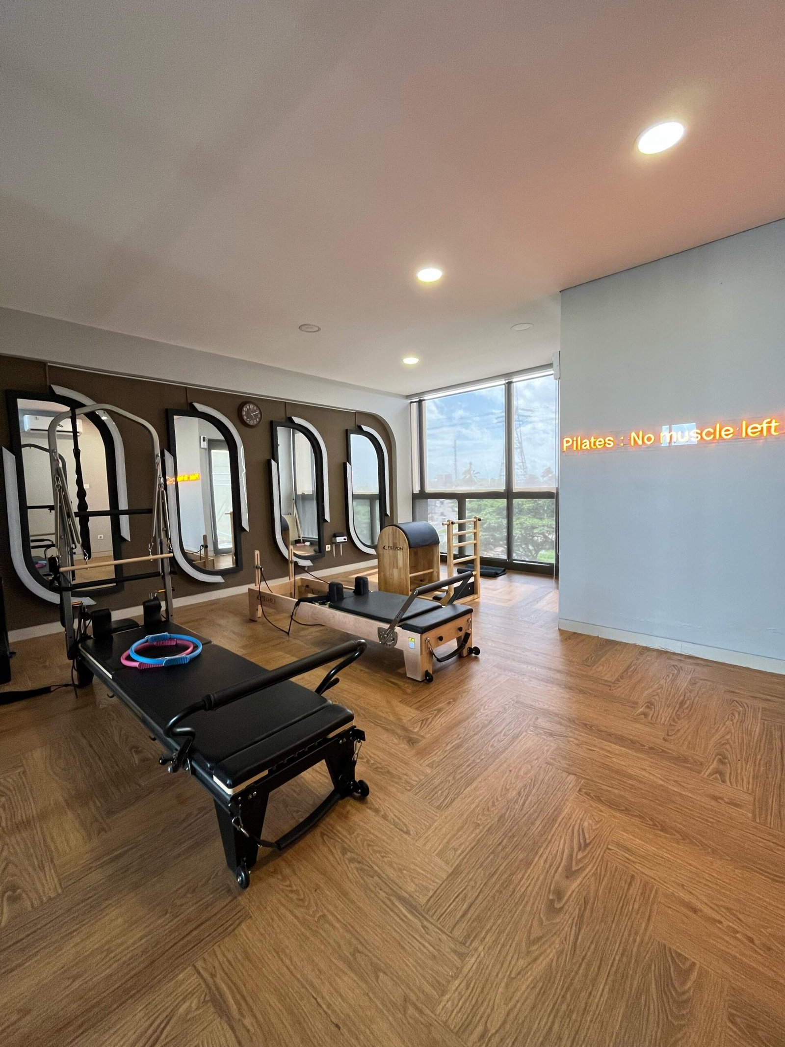 WhatsApp Image 2025-03-05 at 16.38.08 (1)